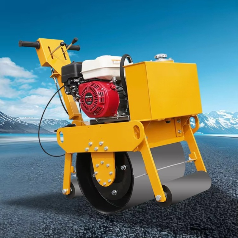 Heavy Equipment Rollers - รถบดอัดยางล้อเดียวสำหรับงานอัดแอสฟัลต์บนถนนชนบท อุปกรณ์บดอัดดินในพื้นที่ขุดลึก เครื่องจักรก่อสร้างงานหนัก