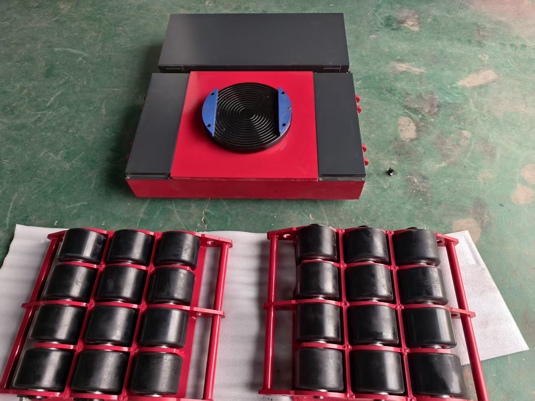 รถยกไฟฟ้าควบคุมระยะไกล รุ่น 1  - Heavy Equipment Rollers บทวิจารณ์และราคา