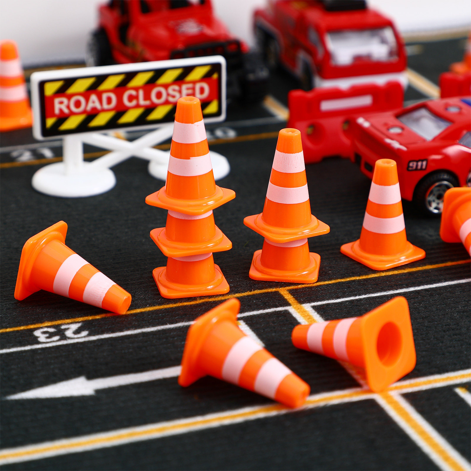 ชุดกรวยจราจรขนาดเล็ก 50 ชิ้น ส - Road Traffic Cone บทวิจารณ์และราคา